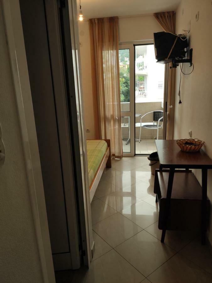 Apartmani Vukovic 苏托莫雷 外观 照片